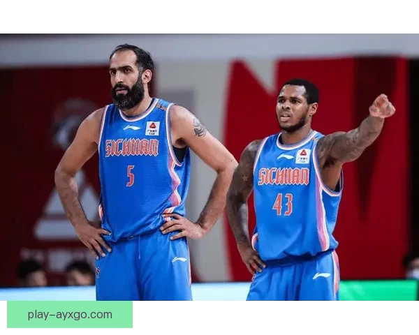 U16国少惨败夜冲突升级助教锁喉新星追骂推搡场面失控