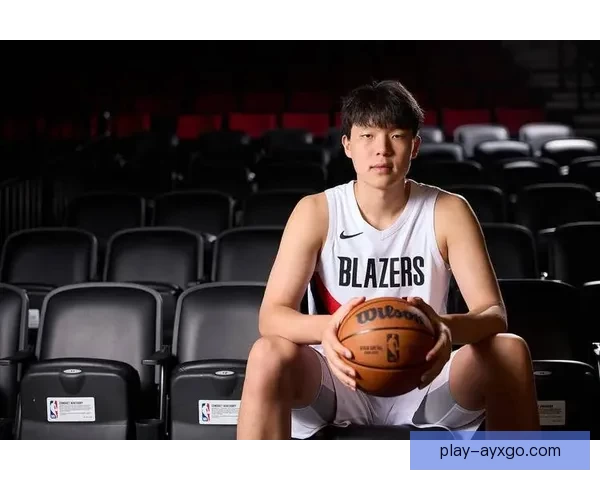 杨瀚森新老板首次发声承诺开拓者球迷全力打造年年具备冲冠实力球队 杨瀚森新老板首次发声承诺开拓者球迷全力打造年年具备冲冠实力球队